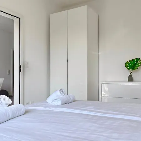 Bilocale Con Terrazzi Via Antonio Riva 3 By Lr Apartment *
