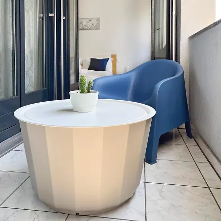 Apartment Bilocale Con Terrazzi Via Antonio Riva 3 By Lr *