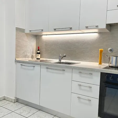 Bilocale Con Terrazzi Via Antonio Riva 3 By Lr Λουγκάνο