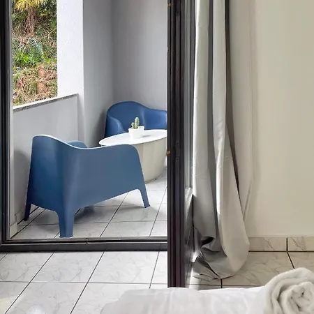 Bilocale Con Terrazzi Via Antonio Riva 3 By Lr Apartment