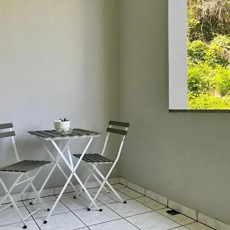 Bilocale Con Terrazzi Via Antonio Riva 3a By Lr Апартаменти