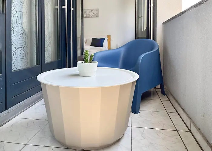 Apartment Bilocale Con Terrazzi Via Antonio Riva 3 By Lr *