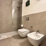 Bilocale Con Terrazzi Via Antonio Riva 3 By Lr *